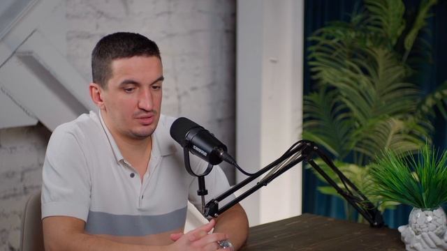 Как выбрать прибыльный объект для инвестиций в 2025 год? смотреть онлайн