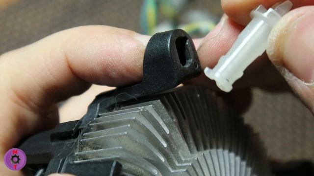 Как снять защелки Intel 1150/1151/1155/1156/1200 cooler смотреть онлайн