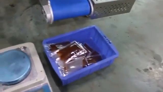 Вертикальный упаковочный аппарат Модель: 150B3 (Китай) смотреть онлайн