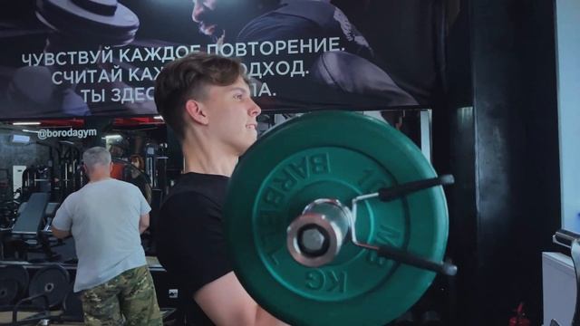 День спины 14-летнего школьника и рекорд в жиме лёжа смотреть онлайн