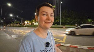 УСТАЛИ с дороги и в НОЧИ погнали на поиски ЕДЫ в Паттайе! Вован ВОРЧИТ, скупаем ВСЁ ПОДРЯД! Влог