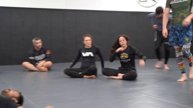 10. Back Take Vs Tripod