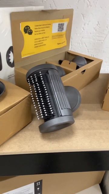 Фен Dyson Supersonic HD15 смотреть онлайн