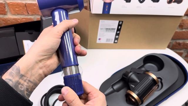 Обзор на Фен Dyson Копия в кейсе Vinca blue смотреть онлайн
