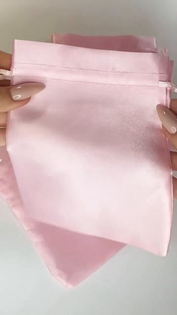 Заказать одежду можно в вк @lovelinessd Отправляю через ави?