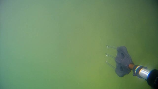 ВОБЛЕР НА ДНЕ ОЗЕРА / ПОДВОДНАЯ ОХОТА #crankbait смотреть онлайн