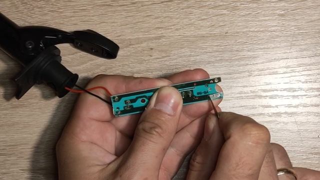 Ремонт плойки GRUNHELM GHB755A смотреть онлайн