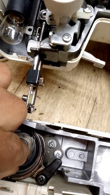 Бразер Х-5. Сместился челночный ход. Устранение.