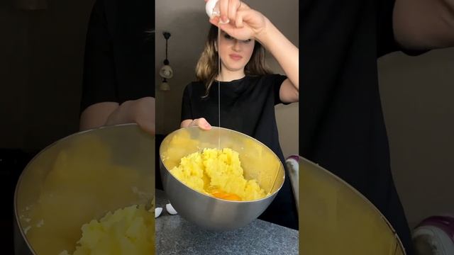Картофельные зразы с грибами! #зразы #картофельныезра? смотреть онлайн