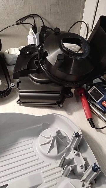 отмыл, почистил, к сборке готов, пылесос Томас смотреть онлайн