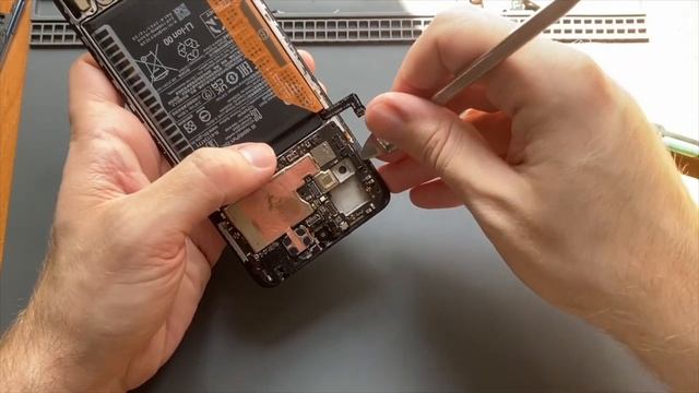 Разборка Xiaomi Redmi Note 10 Pro 6/128. Что нашил внтури смотреть онлайн