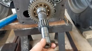 РЕМОНТ ТРАКТОРА МТЗ-82.1.ЗАГРЕМЕЛ ПРОМЕЖУТОК НА 280ЧАСАХ.