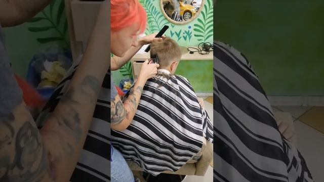 Стрижка Марка. Новое место, новый мастер. смотреть онлайн