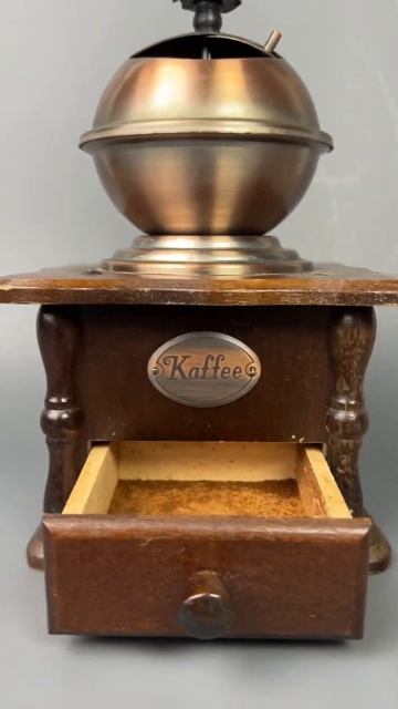 Кофемолка винтажная смотреть онлайн