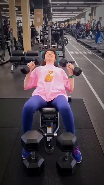 Взяли новый вес 💪🏼😎🔥 смотреть онлайн