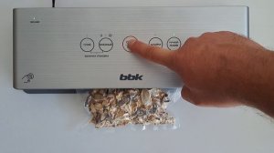 Вакууматор BBK BVS803. Ручной режим