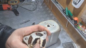 Замена втулки и сальника ведерка хлебопечки.