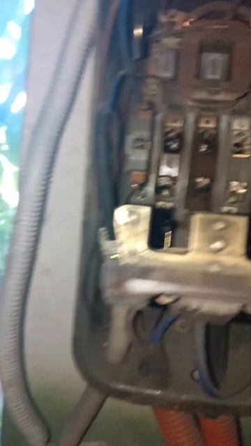 Пусковой шит вытяжки в разборе. смотреть онлайн