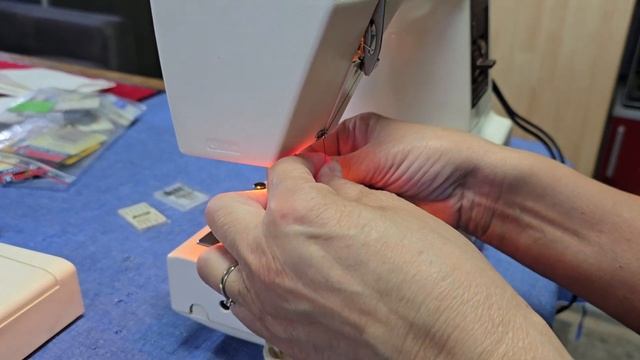 Einfädel Ober, Unter Nähmaschine PFAFF 351 , Заправка швейной машины Threadi