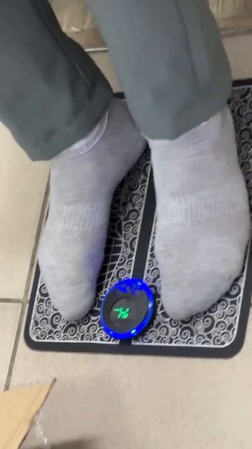 коврик для массажа ног смотреть онлайн