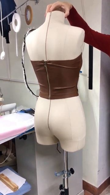 Пошив кожаного топа. Топ из кожи/экокожи