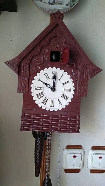 Часы с кукушкой 