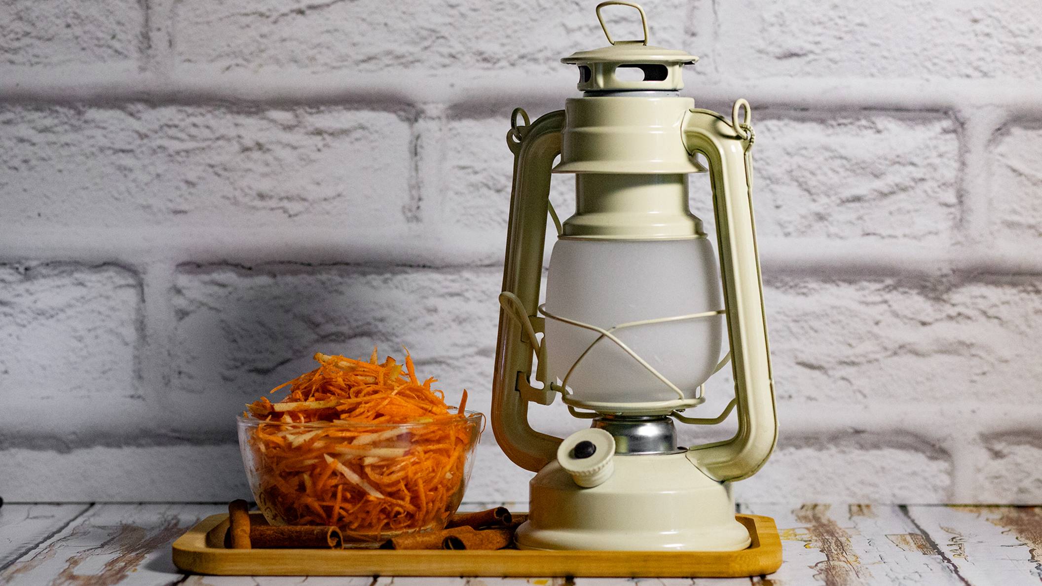 Морковь с яблоком и корицей смотреть онлайн