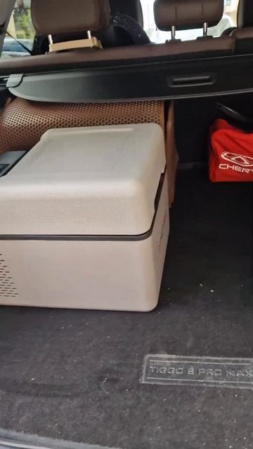 в багажнике #8pm даже авто холодильник смотрится мален? смотреть онлайн