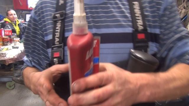 Сорванная резьба масляной пробки смотреть онлайн