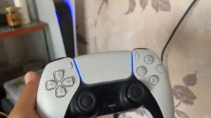 Как включить PlayStation 5 с джойстика. Первое включение при