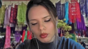 АСМР Сухой массаж плеч и спины на рынке (неразборчивый