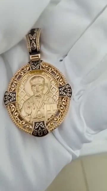 Золотая иконка с Николаем Чудотворцем. Вес 15 грамм. По? смотреть онлайн