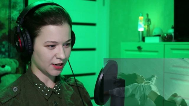 LE SSERAFIM - FEARLESS ☉ Реакция GreenRoom смотреть онлайн