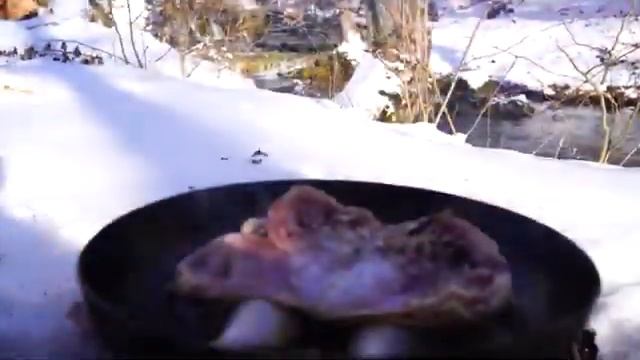 Дикая кухня. 2-ой выпуск. Жареный цельный цыпленок на г? смотреть онлайн