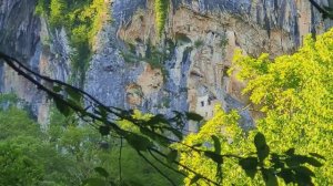 Абхазия Отхара Скальный монастырь и жуткие истории 🫣