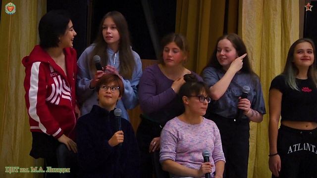 Офицеры (живой звук) - Паралимпийская сборная Юность Москвы смотреть онлайн