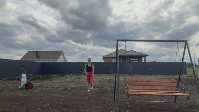 Занимаюсь на огороде смотреть онлайн