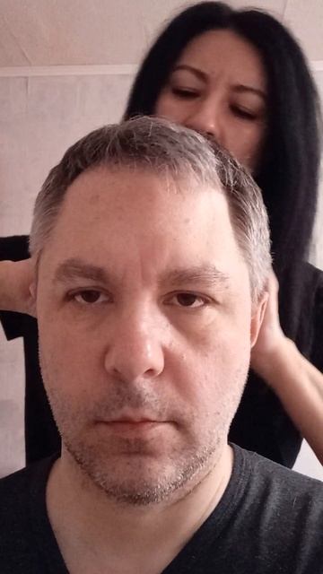 ASMR. ДЕВУШКА ДЕЛАЕТ УСПОКАЮВАЮЩИЙ МАССАЖ ГОЛОВЫ, СУПЕР смотреть онлайн