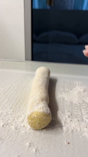 Творожные синнабон - 2 минуты в микроволновке💨 смотреть онлайн