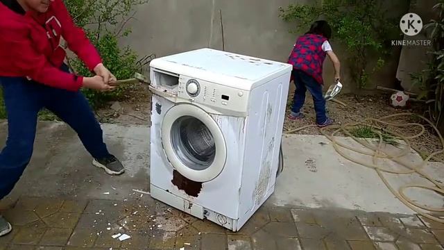 Разломал стиральную машинку просто на части Смотрите