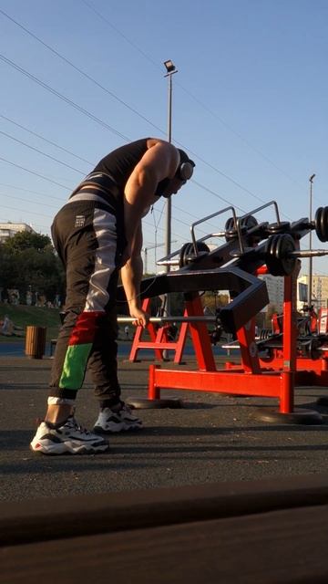 Когда делал понять не мог, почему такой вес так легко п смотреть онлайн