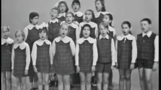 Большой Детский Хор. Песенка о кузнечике. смотреть онлайн