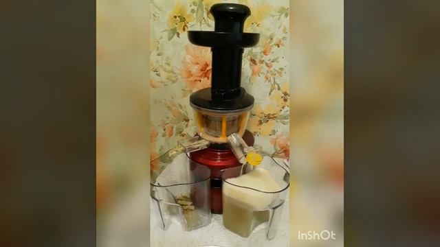 Небольшой отрезок видео как работает соковыжимамалка смотреть онлайн