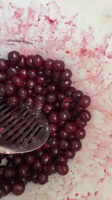 Вакуумная упаковка для вишни , своими силами 😉 смотреть онлайн