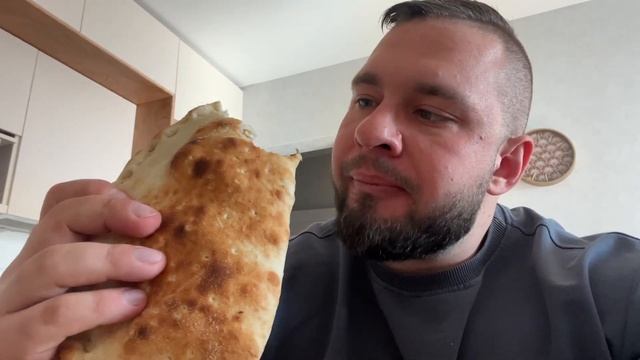 Пирог с курицей и грибами "Гриль 1" смотреть онлайн