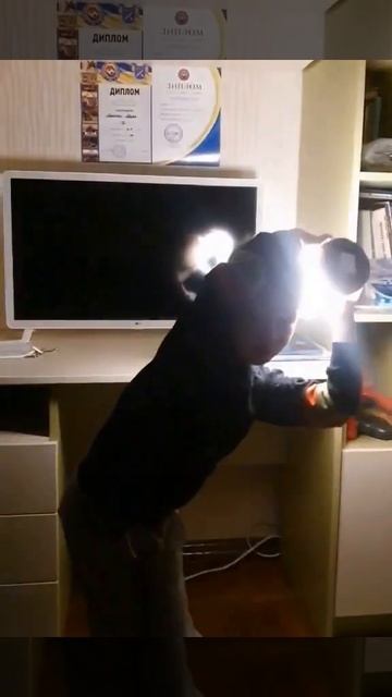 Переносной светодиодный светильник с аккумулятором - смотреть онлайн