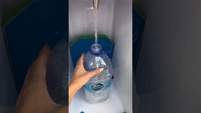 КАКУЮ ВОДУ ПИТЬ В ТАЙЛАНДЕ. ПОДПИШЬСТ НА КАНАЛ: https://t.me/ смотреть онлайн