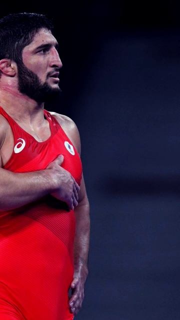 «Браво россиянам, отказавшимся от маскарада». Француз смотреть онлайн