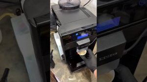 Кофемашина Siemens eq6 долейте не газированную воду. Разби?