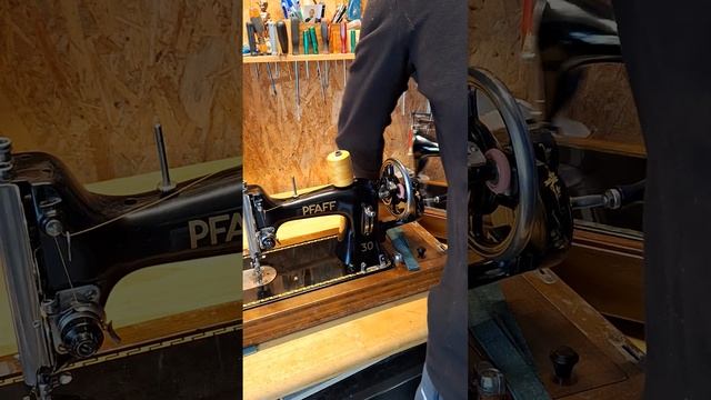 Singer 15-88 VS Pfaff 30 обзор